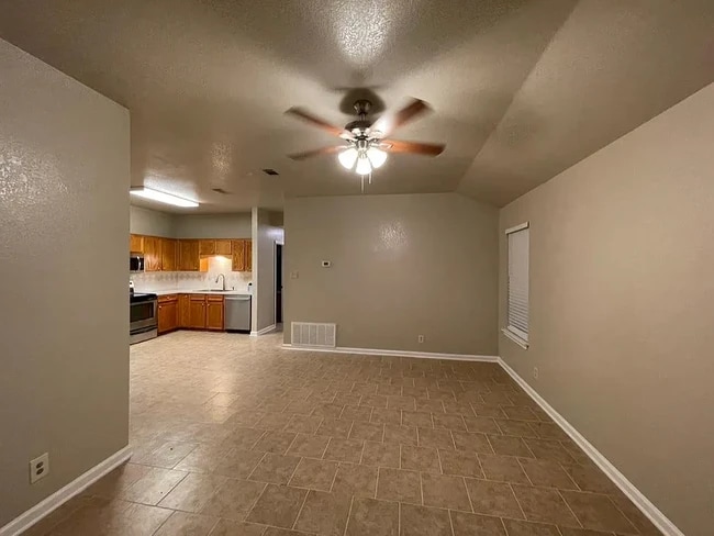 4314 Acorn Creek Trail in Killeen, TX - Building Photo - Building Photo