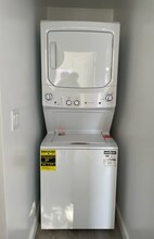 1324 Toberman St in Los Angeles, CA - Building Photo - Building Photo