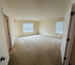 13505 Browhill Ln in Charlotte, NC - Building Photo - Building Photo