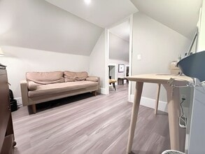 68 Smith Ave in Hamilton, ON - Building Photo - Building Photo