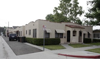 326-328 N Balcom Ave in Fullerton, CA - Building Photo