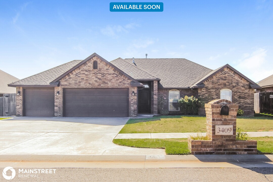 3409 Ashton Dr in Moore, OK - Building Photo