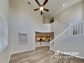 11101 Robin Lake Ct in Riverview, FL - Building Photo - Building Photo