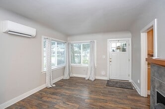 205 Regents Blvd in Fircrest, WA - Building Photo - Building Photo