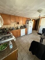 585 Somerville Ave in Somerville, MA - Building Photo