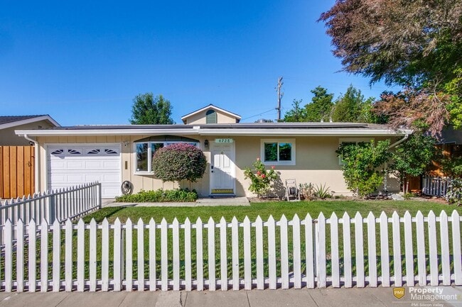 4728 Parkwest Dr in San Jose, CA - Building Photo - Building Photo