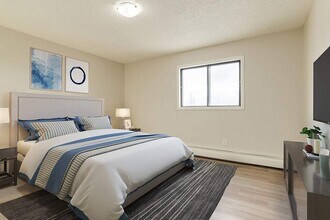 Blue Water Court in Bonnyville, AB - Building Photo - Building Photo