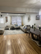 712 Legends Dr in Carol Stream, IL - Foto de edificio - Building Photo