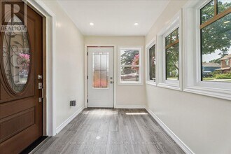 501 Owen Sound St in Shelburne, ON - Building Photo - Building Photo