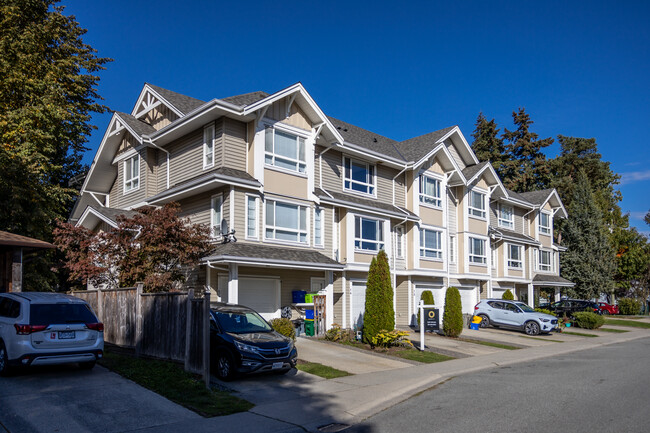 5255 201A St in Langley, BC - Building Photo - Primary Photo