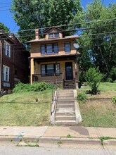 1230 Arkansas Ave in Pittsburgh, PA - Building Photo - Building Photo