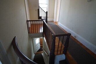 7 Florence Terrace in Watertown, MA - Building Photo - Building Photo