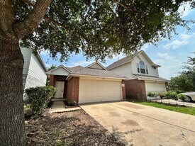 13715 Aviva Ln in Houston, TX - Building Photo