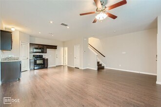 1312 Lakecrest Ln in Lewisville, TX - Building Photo - Building Photo