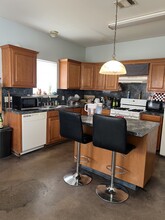 1701 J J Seabrook Dr in Austin, TX - Building Photo - Building Photo