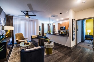 The Clarkson at Centennial Hills in Las Vegas, NV - Foto de edificio - Interior Photo