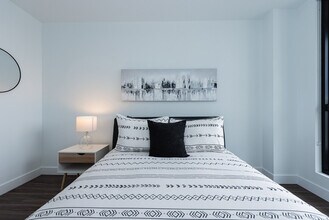 1442 Avenue Overdale, Unit SI ID1261827P in Montréal, QC - Building Photo - Building Photo