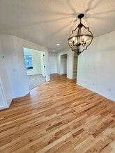 1009 Juanita Way in Central Point, OR - Building Photo - Building Photo