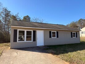 342 Mayse Rd in Forest City, NC - Building Photo