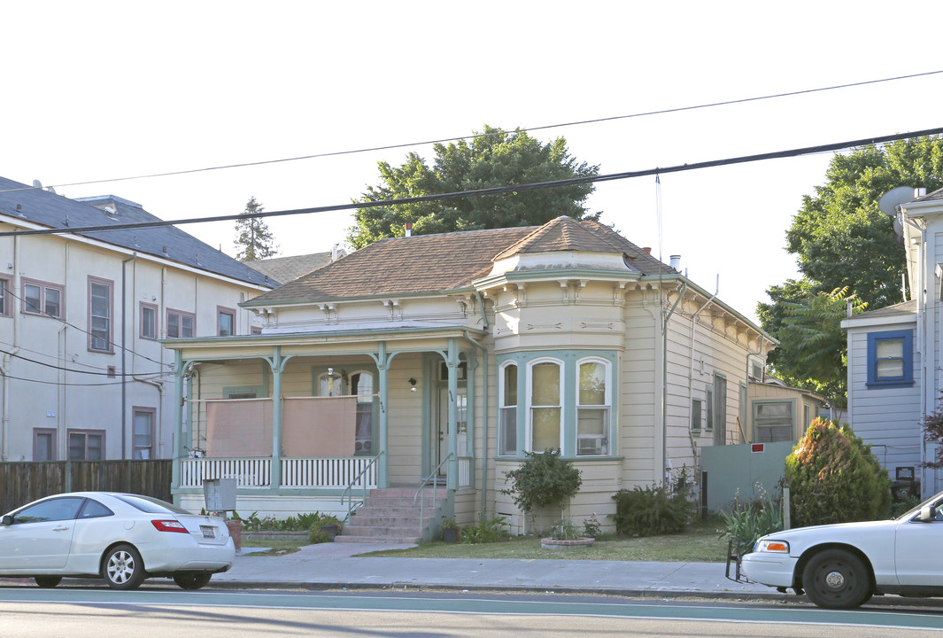 436 W San Fernando St in San Jose, CA - Building Photo