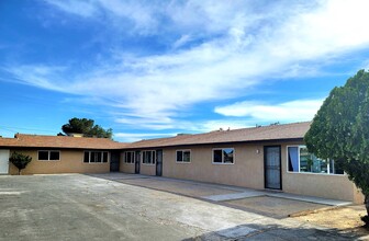 20381 Zuni Rd in Apple Valley, CA - Building Photo - Building Photo