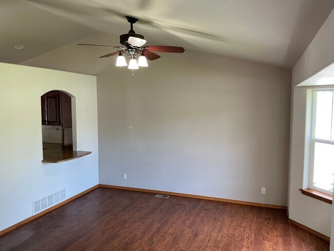 5013 E Mossberg Cir in Post Falls, ID - Building Photo - Building Photo