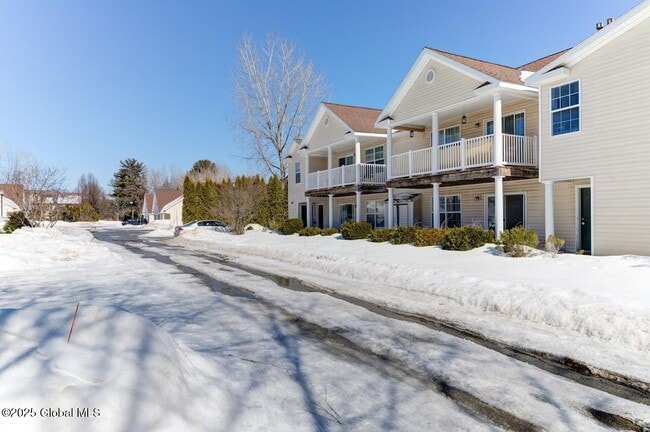 property at 5 Heritage Way