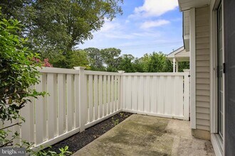5001 Aberdeen Ln in Blackwood, NJ - Building Photo - Building Photo