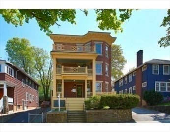 104 Walnut St in Brookline, MA - Building Photo - Building Photo