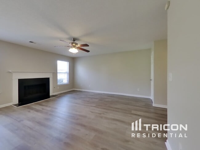 4017 Shaded Oasis Ln in Villa Rica, GA - Building Photo - Building Photo