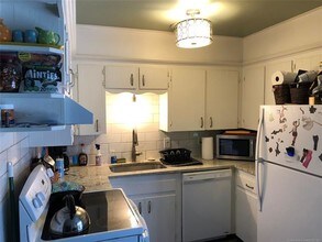 4704 S Darlington Ave-Unit -5 in Tulsa, OK - Building Photo - Building Photo