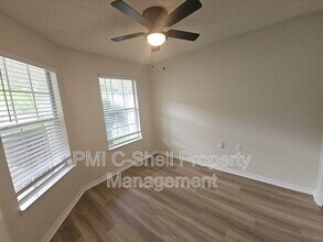 111 Wildflower Ln in Pensacola, FL - Foto de edificio - Building Photo