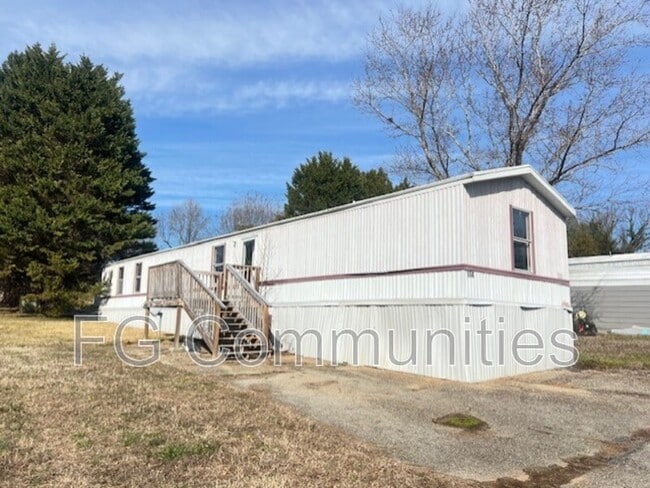 104 Mike Rd in Gastonia, NC - Building Photo - Building Photo