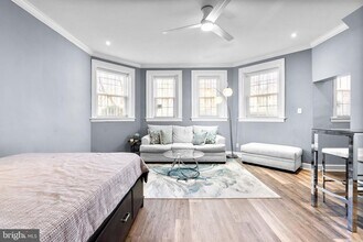 101 North Carolina Ave SE in Washington, DC - Building Photo - Building Photo