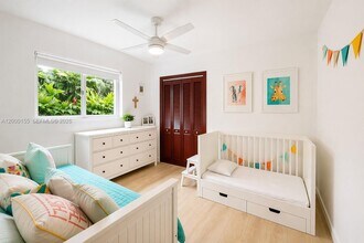 1212 Aguila Ave in Coral Gables, FL - Building Photo - Building Photo