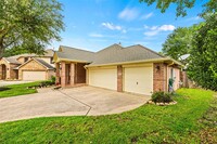 17522 Colony Creek Dr in Spring, TX - Foto de edificio - Building Photo