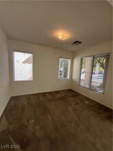 4416 Santa Clarita Ave in Las Vegas, NV - Building Photo - Building Photo