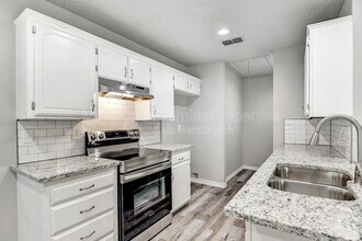 925 Farmington Rd in Howe, TX - Building Photo - Building Photo