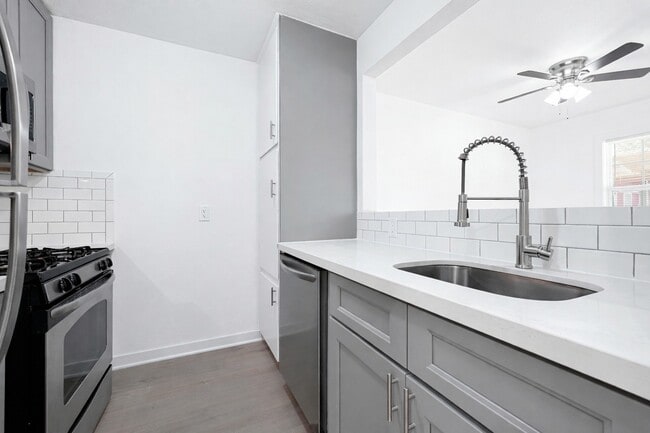 property at 5718 Eskridge St