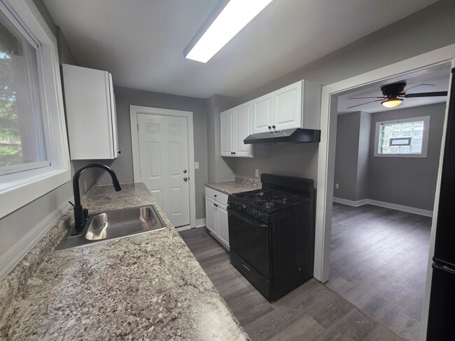 3024 Vancroft St in Pittsburgh, PA - Building Photo - Building Photo