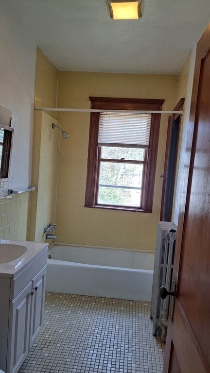 42 Evelyn St in Boston, MA - Building Photo - Building Photo