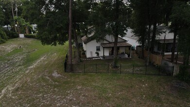 357 Heritage Estates Ln in DeLand, FL - Building Photo - Building Photo
