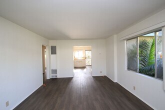 3438 San Luis St in Ventura, CA - Building Photo - Building Photo