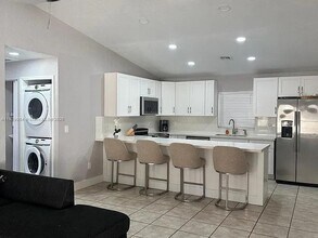 1840 Jefferson St in Hollywood, FL - Building Photo - Building Photo