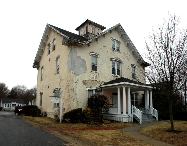 156 Main St in Hyannis, MA - Building Photo - Building Photo