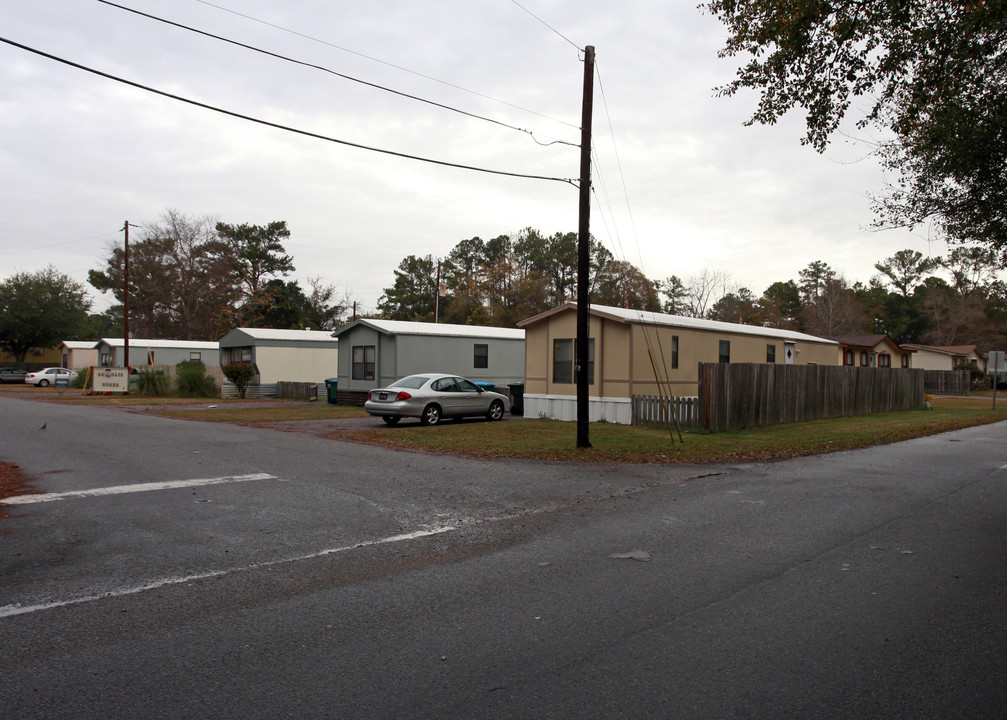 Magnolia Home Park in Summerville, SC - Foto de edificio