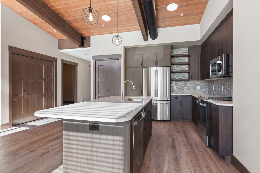 The Timbers in Coeur d'Alene, ID - Foto de edificio