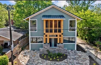 1213 N Hyde Park Ave in Durham, NC - Building Photo - Building Photo
