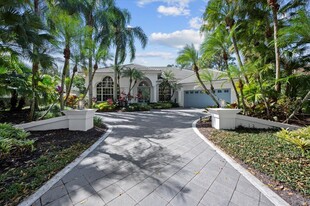 126 North River Dr W in Jupiter, FL - Building Photo