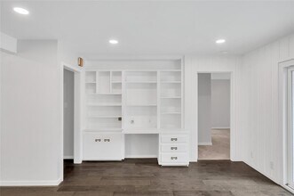 3731 Aberdeen Way in Houston, TX - Building Photo - Building Photo